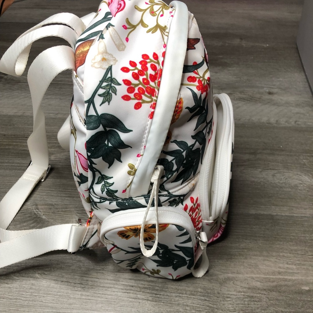 Fila Floral Mini Backpack - Picture 4 of 8